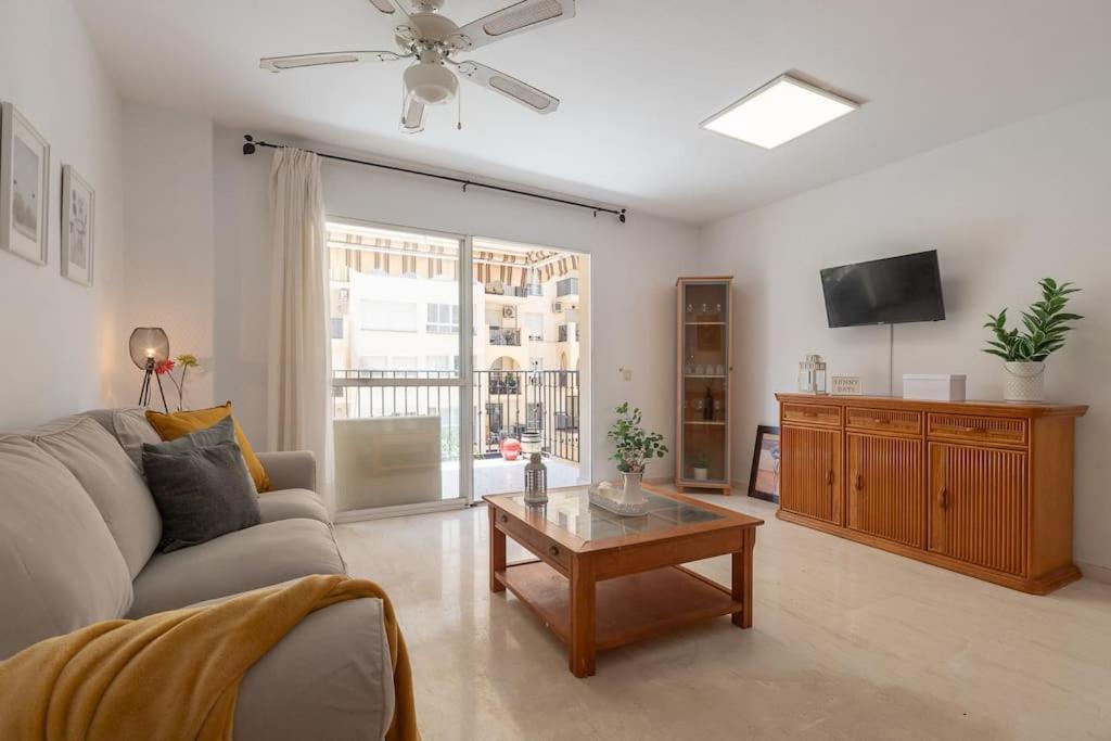 Apartamento Fuengirola Beach Lägenhet Exteriör bild