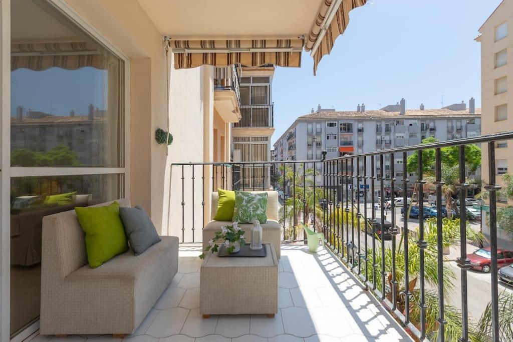 Apartamento Fuengirola Beach Lägenhet Exteriör bild